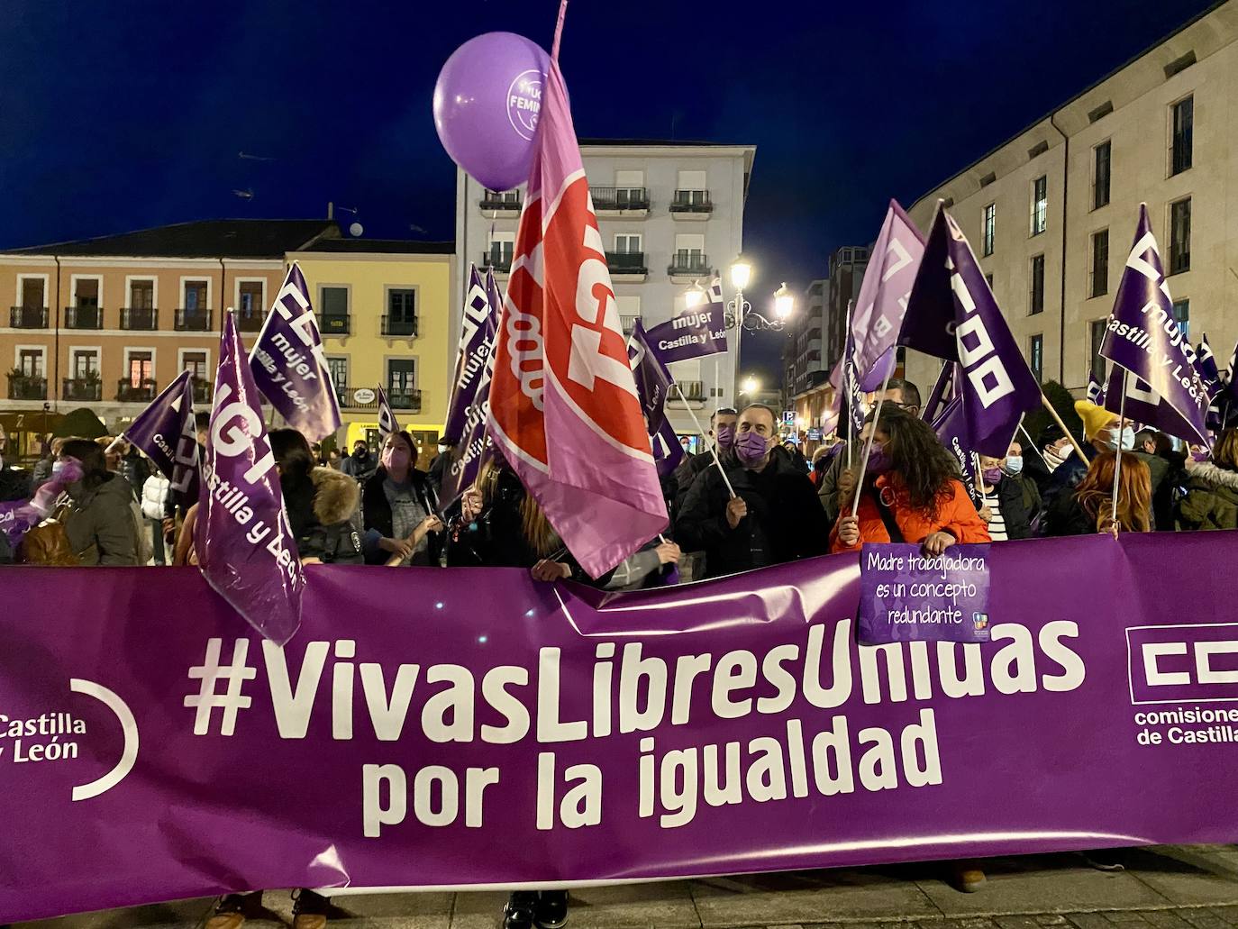 Fotos: Concentración del 8M en Ponferrada