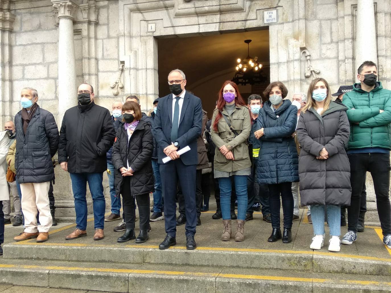 Concentración silenciosa en Ponferrada en apoyo al pueblo ucraniano.