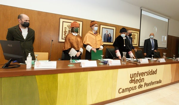 Celebraciones del Día Internacional de los Bosques en el Campus de Ponferrada.