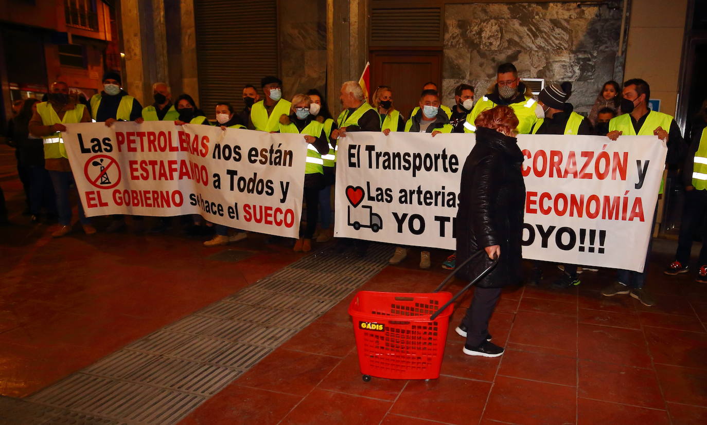 Fotos: Manifestación en Ponferrada contra la subida de precios