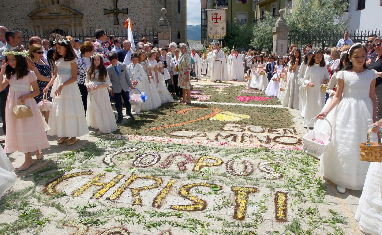 Imagen de archivo del acto del Corpus en Ponferrada.