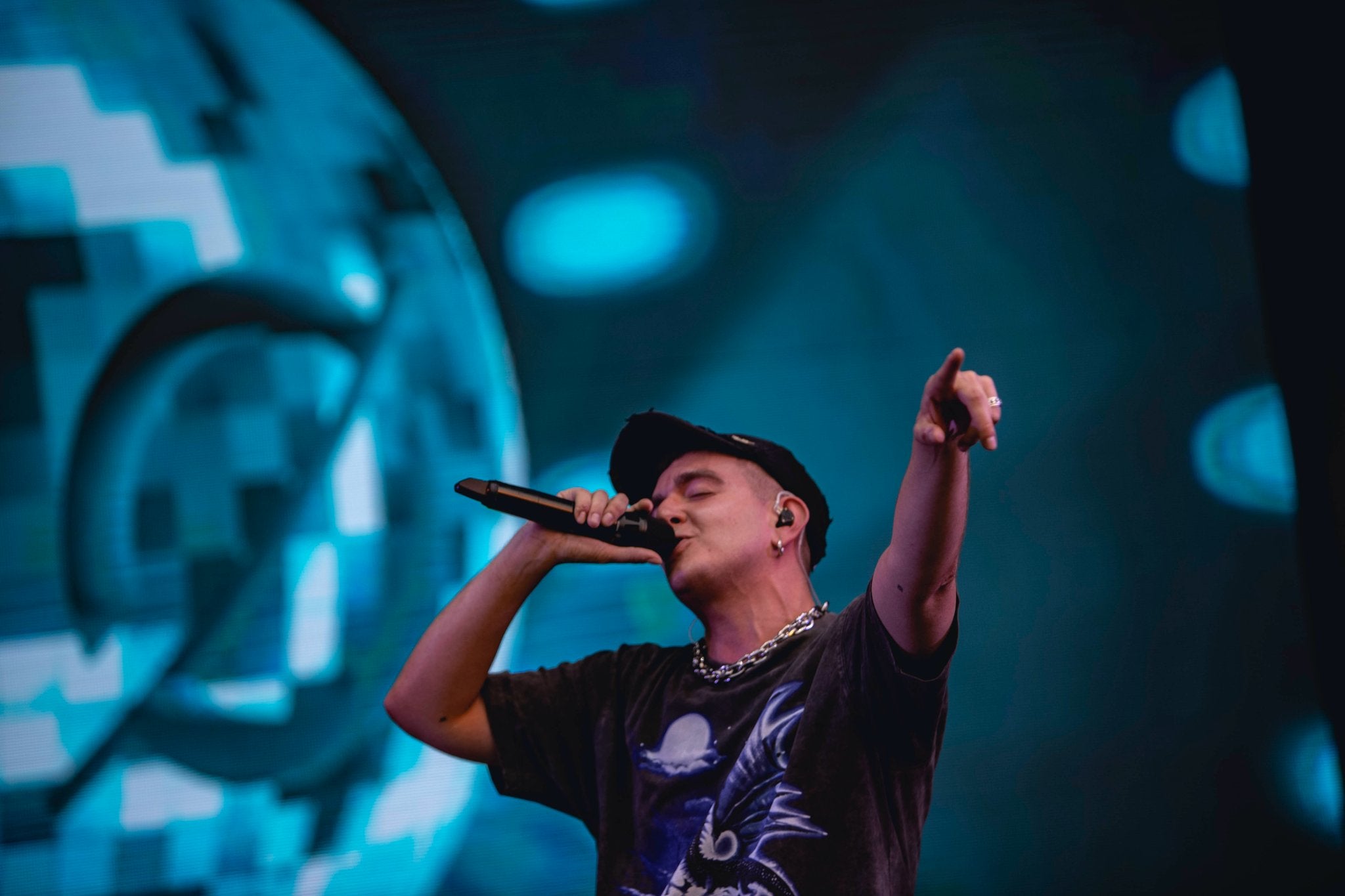 Más de 20 grupos de música, entre los que destacan Lori Meyers, La M.O.D.A, Dorian y Sidonie, han pasado por los tres escenarios ubicados en el Estadio Colomán Trabado, la Plaza del Ayuntamiento y el Boulevard de La Rosaleda.