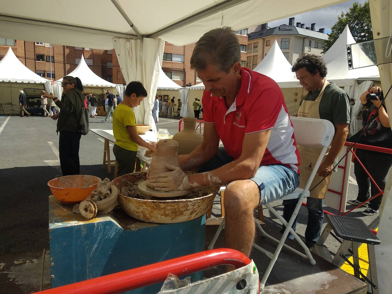 Inauguración de la 41 edición de la Feria de Cerámica de Ponferrada.