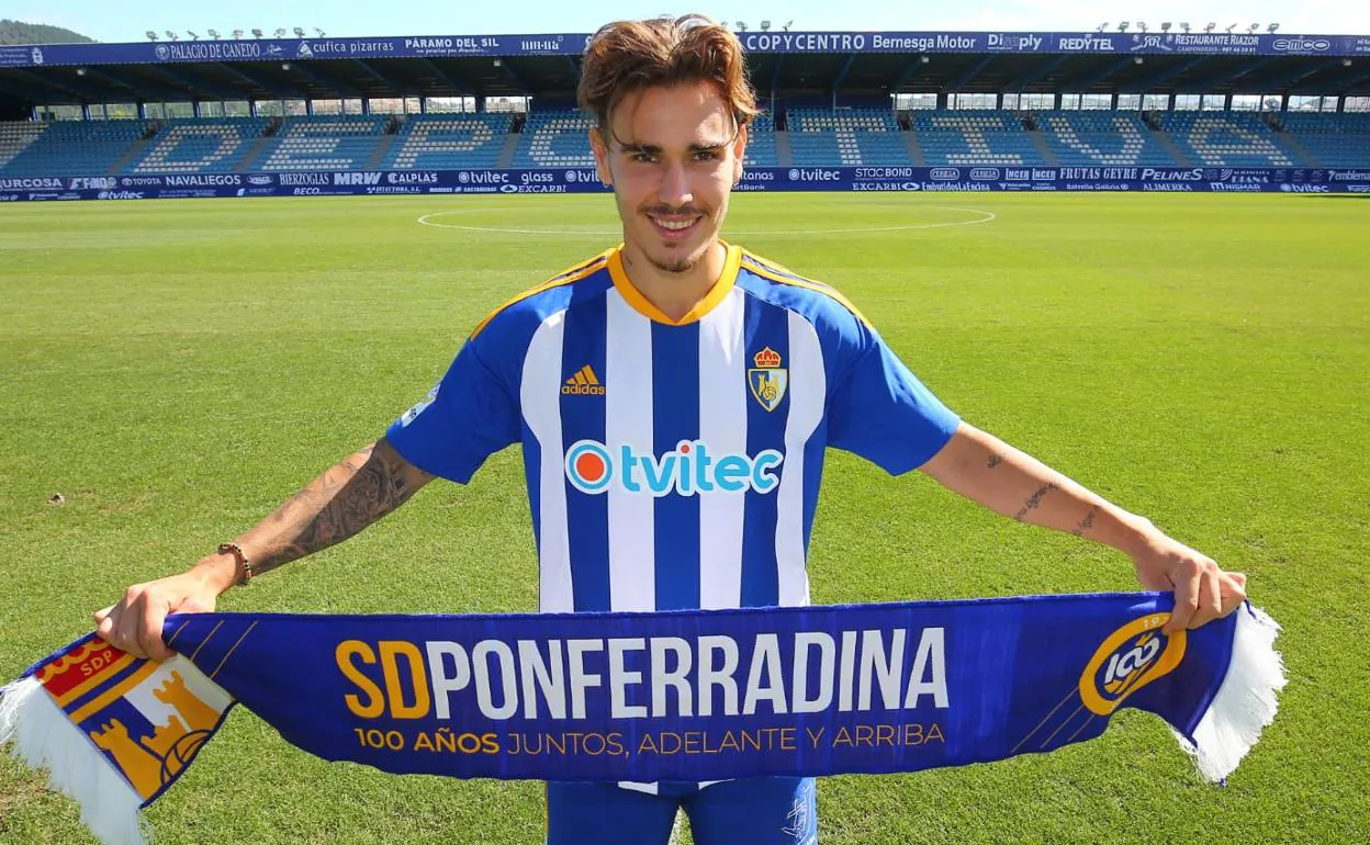 Hugo Vallejo, en su presentación como jugador de la Deportiva.