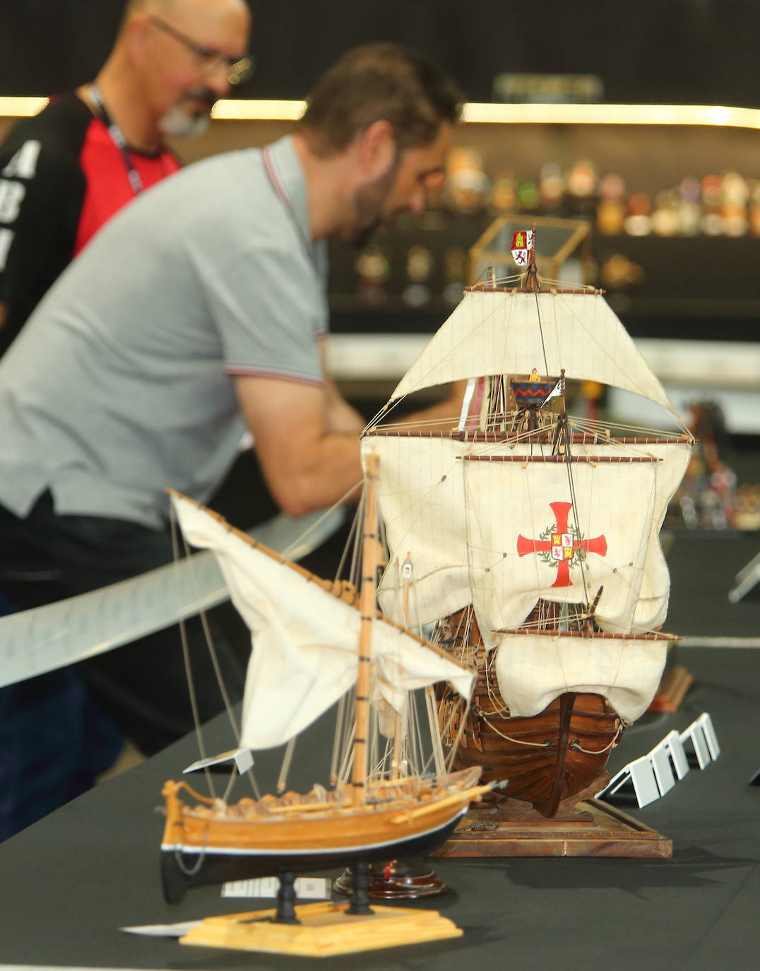 El municipio berciano de Toral de los Vados acoge este fin de semana el primer Concurso Internacional de Modelismo con la participación de más de 1.300 obras