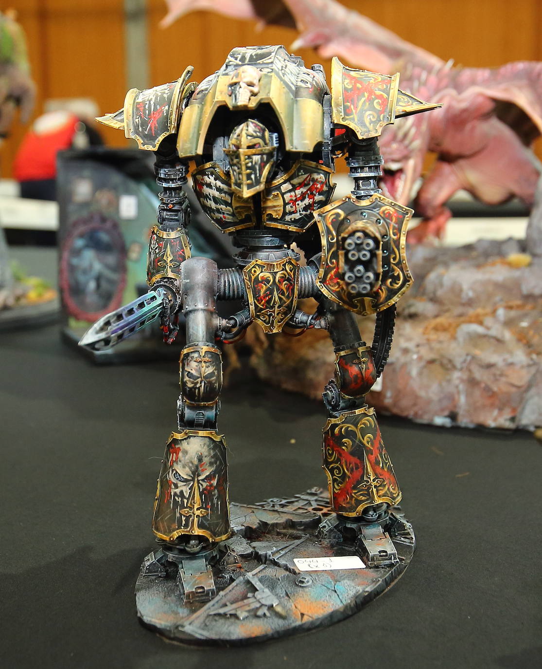 El municipio berciano de Toral de los Vados acoge este fin de semana el primer Concurso Internacional de Modelismo con la participación de más de 1.300 obras