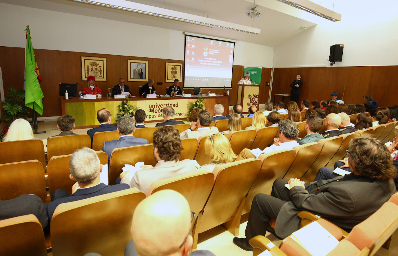 Fotos: Apertura del curso académico en el Campus de Ponferrada