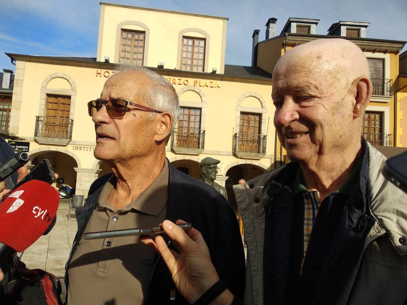 Ponferrada rinde homenaje a Pepe 'el barquillero'.