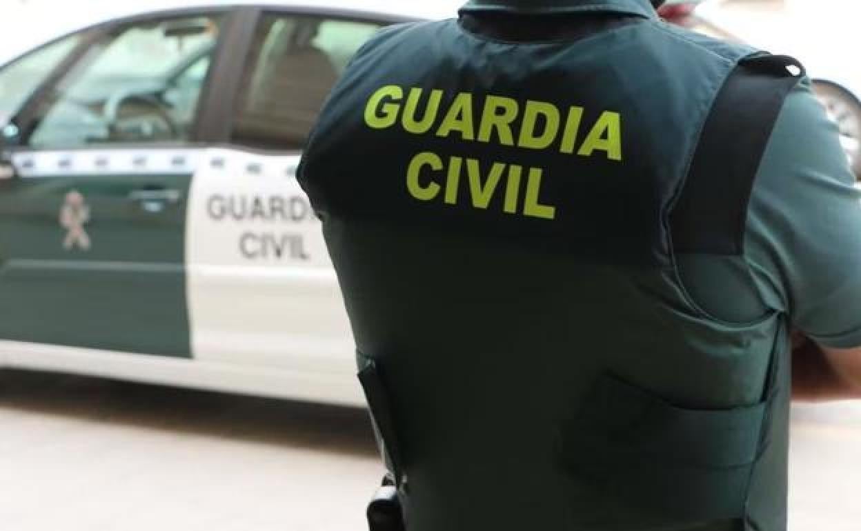 La operación fue desarrollada por agentes de la Policía Judicial de la Guardia Civil de Ponferrada.