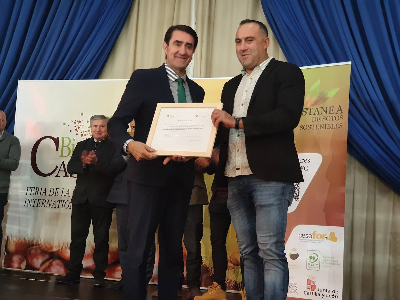Inauguración de la feria de Biocastañea 2022 en Carracedelo.