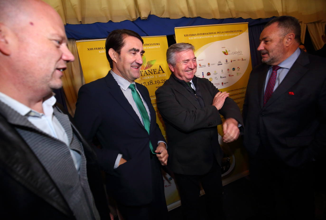 Inauguración de la feria de Biocastañea 2022 en Carracedelo.