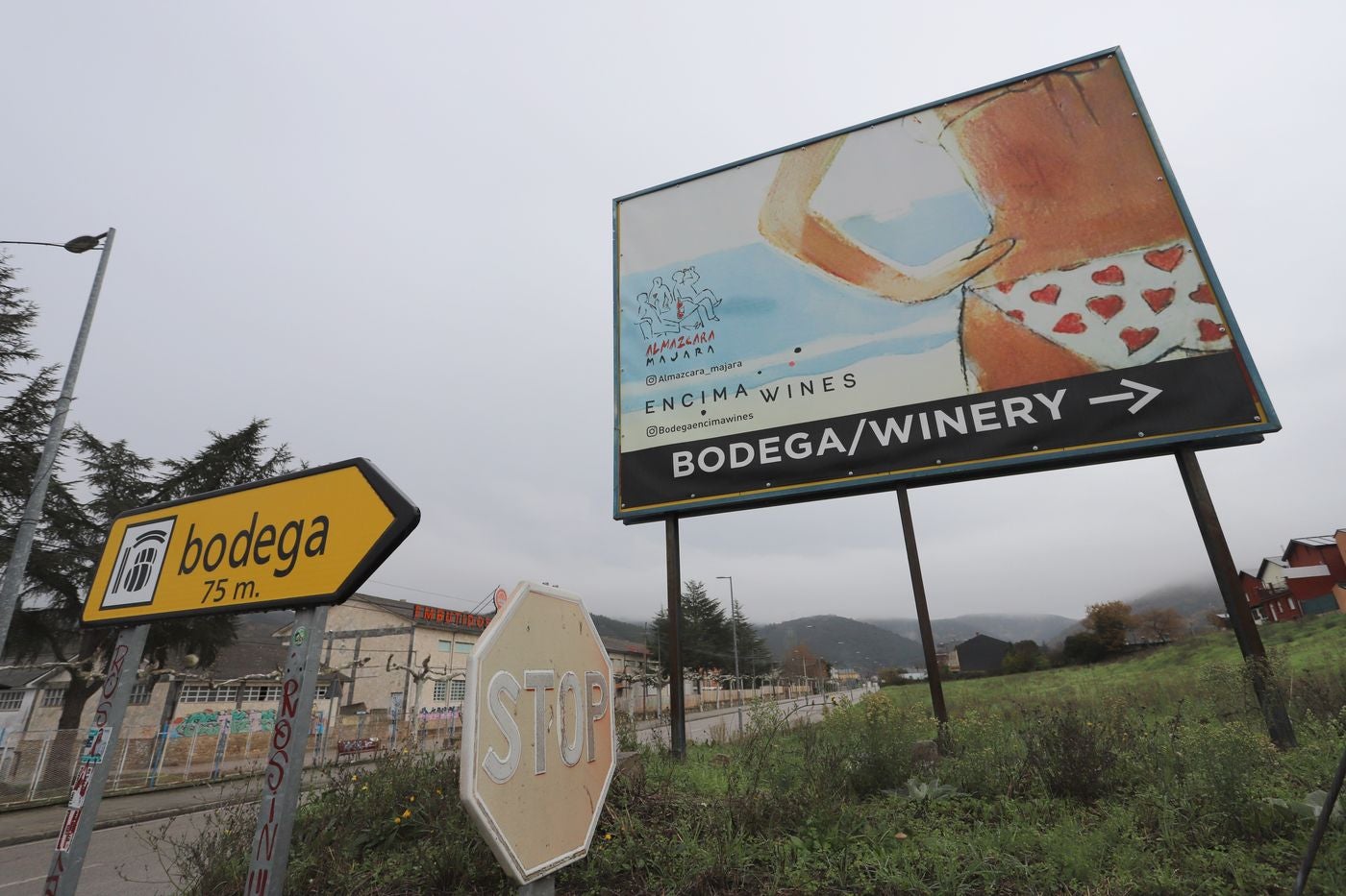 El Ministerio de Igualdad, a través del Instituto de Igualdad, ha enviado un escrito a la bodega berciana Encima Wines, ubicada en Molinaseca, en el que le insta a retirar una de sus promociones por considerar que «sexualiza a la mujer». 