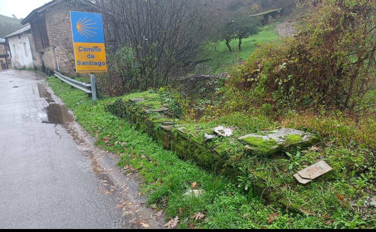 Camino de Santiago a su paso por el municipio de Vega de Valcarce.