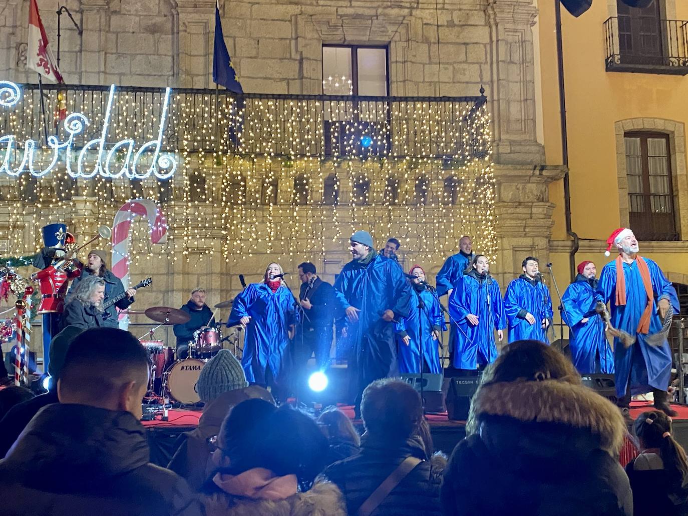 Fotos: Encendido de las luces de Navidad en Ponferrada