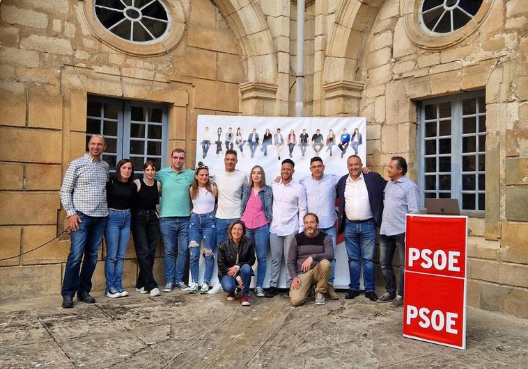 El PSOE de Villafranca presenta una candidatura renovada para el 28M encabezada por Anderson Batista