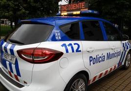 Coche patrulla de la Policía Municipal de Ponferrada.