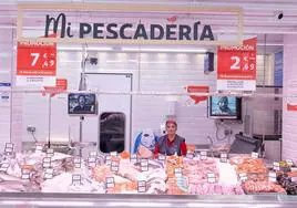 Imagen de la pescadería de supermercados Alcampo.
