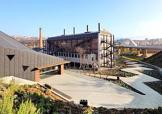 Exterior del Museo de la Energía de Ponferrada.