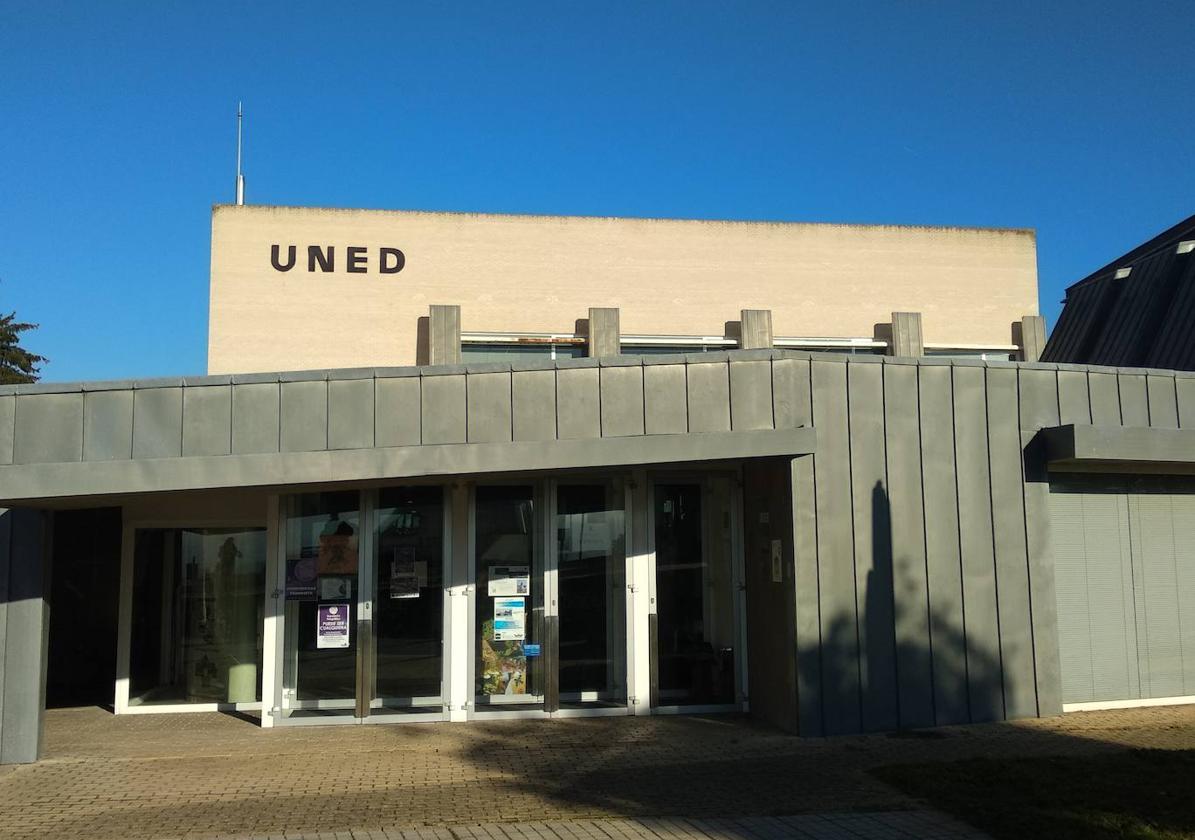 Centro asociado de la Uned en Ponferrada.