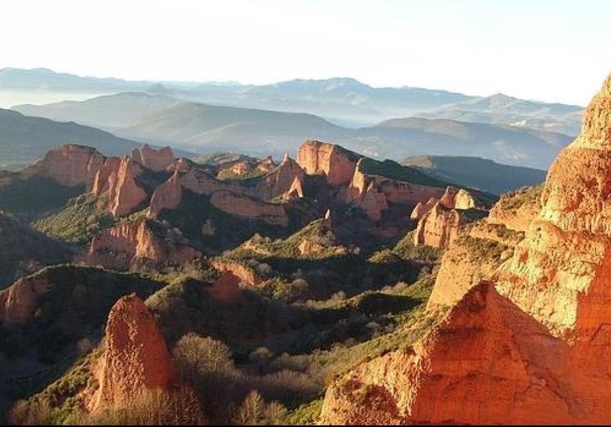 La gestión del Aula Arqueológica de Las Médulas genera un déficit de 150.000 euros desde hace 13 años