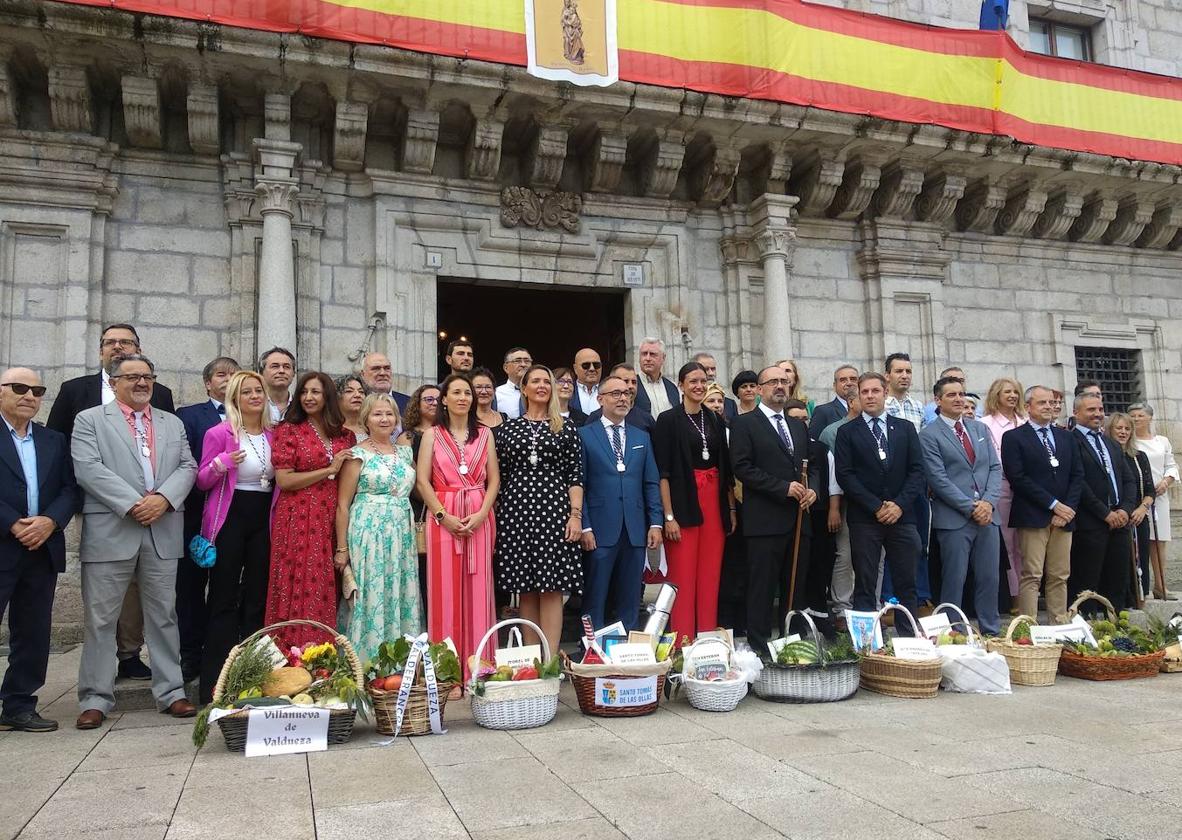 Ponferrada celebra el día de la Encinina dedicado a las pedanías y alcaldías de barrio.