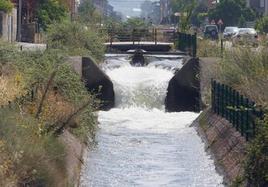 Canal Bajo del Bierzo.