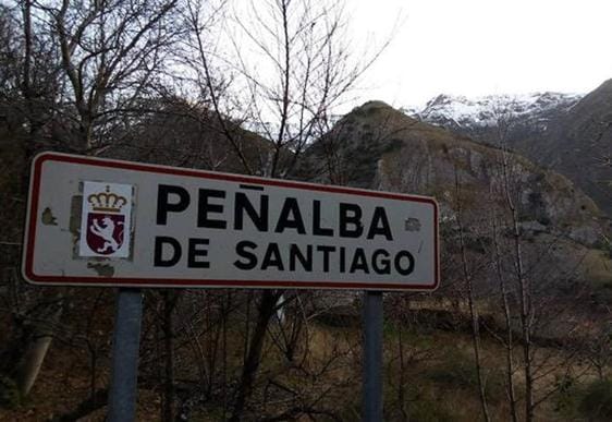 Imagen de entrada al pueblo de Peñalba de Santiago.