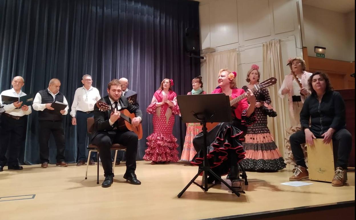 Gala de Navidad de la Casa de Andalucía en Ponferrada.