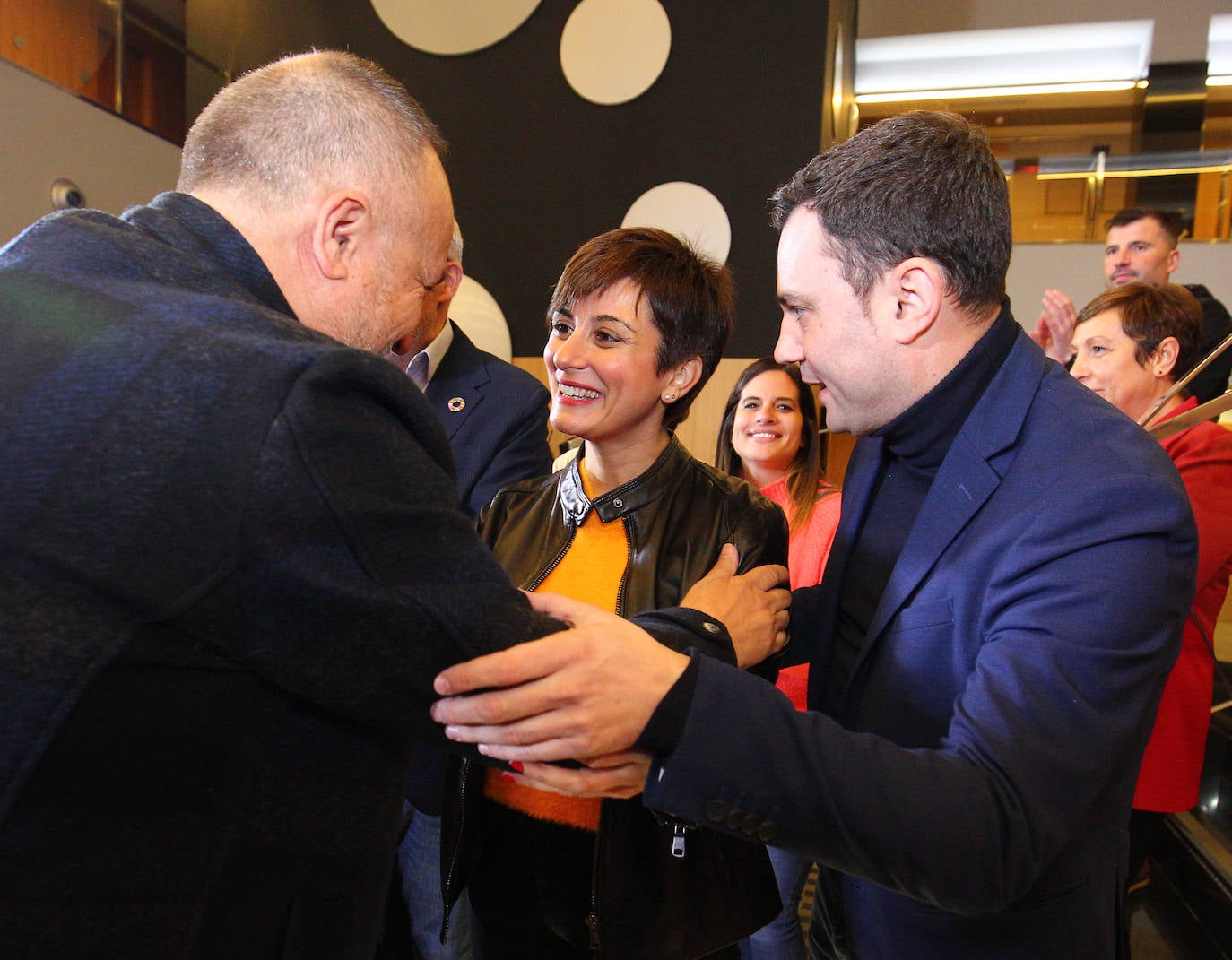 Fotos: La ministra Isabel Rodríguez respalda la candidatura de Olegario Ramón