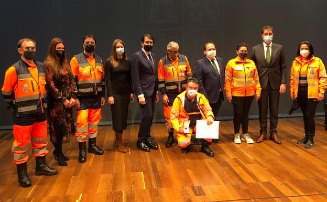 Acto de entrega de reconocimientos a Protección Civil en otra edición.
