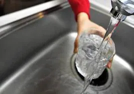 El PCE pide un servicio público de agua para todo el Bierzo.