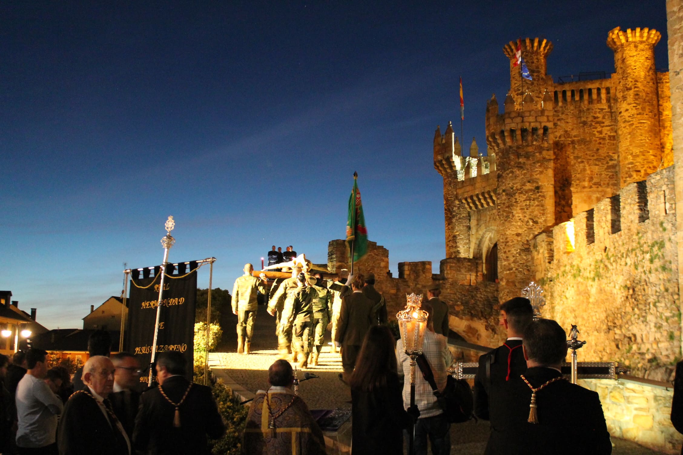 El Castillo de Ponferrada acoge al Cristo de la Esperanza