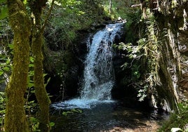 Cascada de El Gualtón, de más de 30 metros de altura.