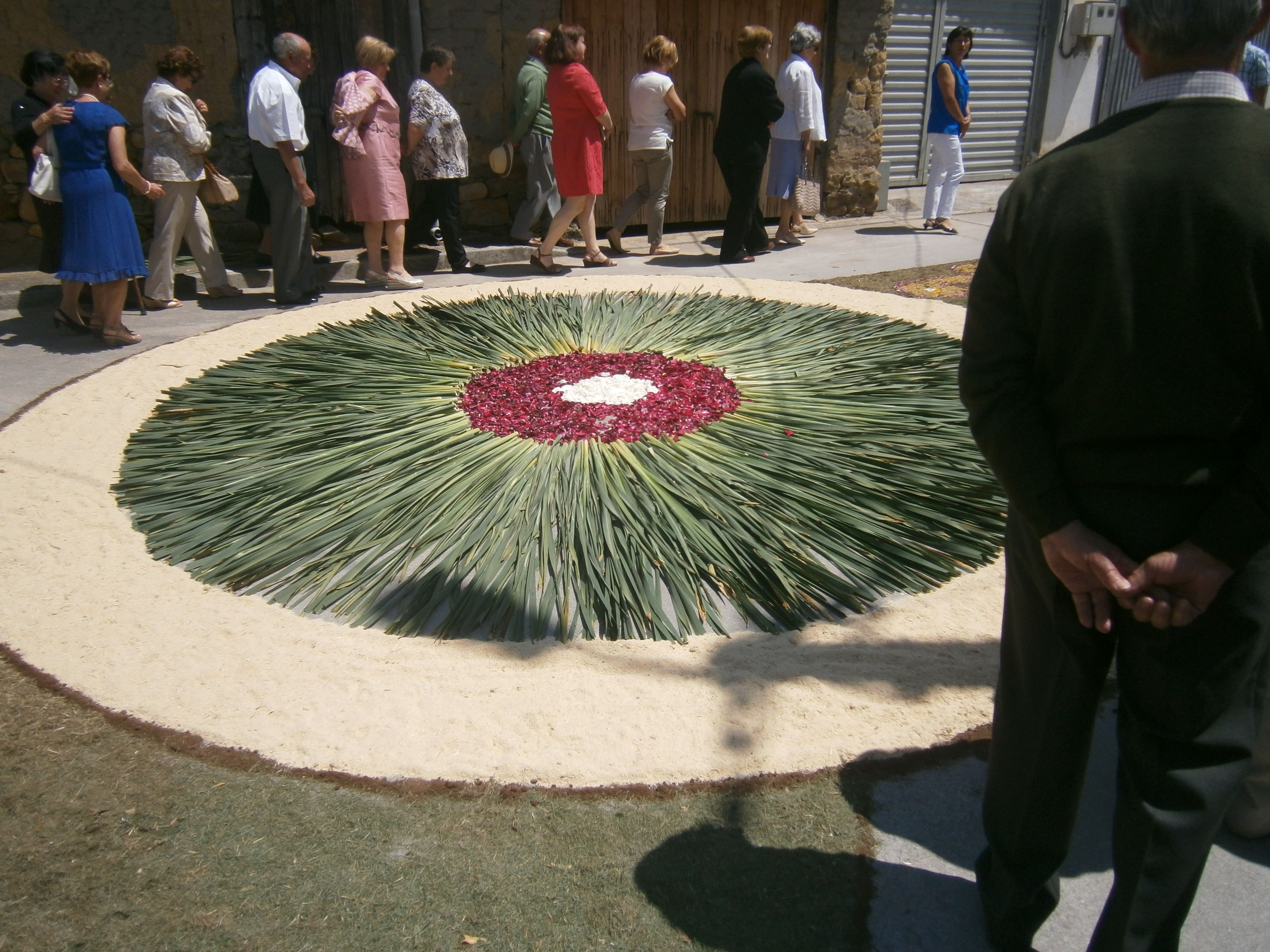 Las alfombras florales que llenaban las calles de color