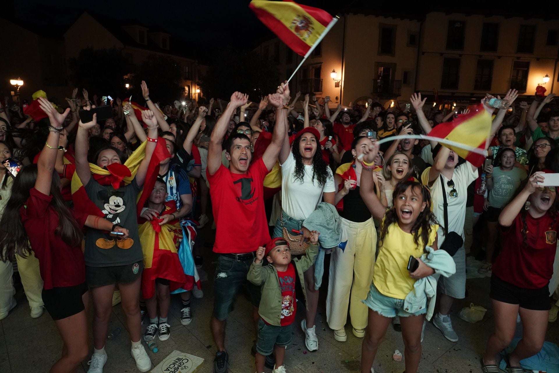 Ponferrada celebra la victoria de España en la Eurocopa.