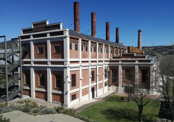 Imagen del exterior de la antigua central de la MSP, ahora Museo de la Energía, en Ponferrada.