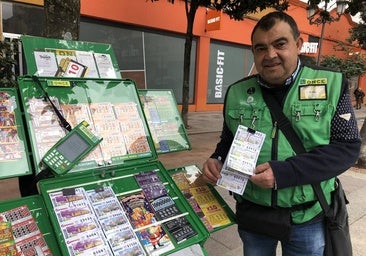 El hombre de la suerte en Ponferrada: «A ver si puedo llenar la ciudad de dinero»