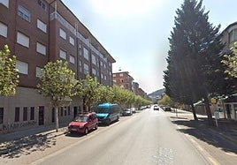 El local comercial a subasta está en el número 68 de la calle La Cemba.