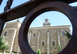 Imagen del monasterio de San Miguel de las Dueñas.