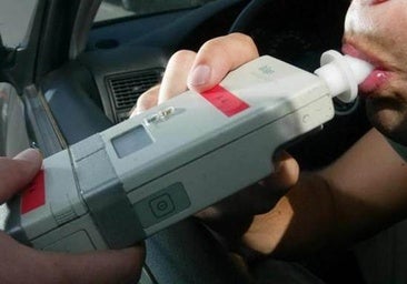 La Policía Local de Ponferrada pilla a dos conductores borrachos al volante