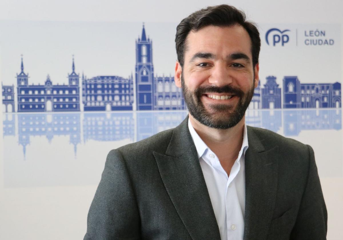 «El alcalde engaña a los leoneses con promesas que no existen»
