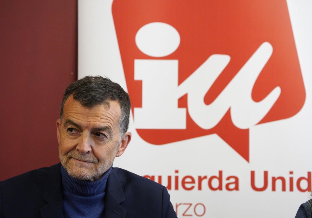 IU reclama una reindustrialización real para el Bierzo tras una transición energética «fracasada»