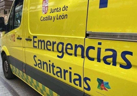 Imagen de archivo de una ambulancia del Servicio de Emergencias 112 de Castilla y León.