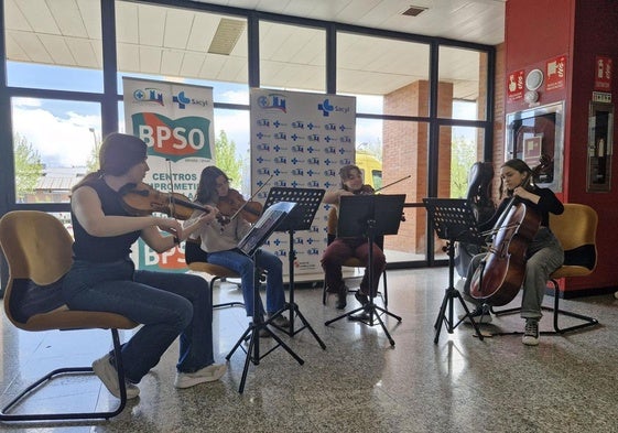Imagen del concierto de la Orquesta Sinfónica de Castilla y León Joven en el Hospital del Bierzo.