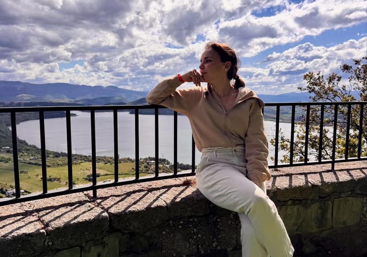 Chenoa «desconecta» en el Bierzo