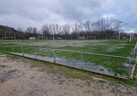 Campo de entrenamiento del CD Flores del Sil.