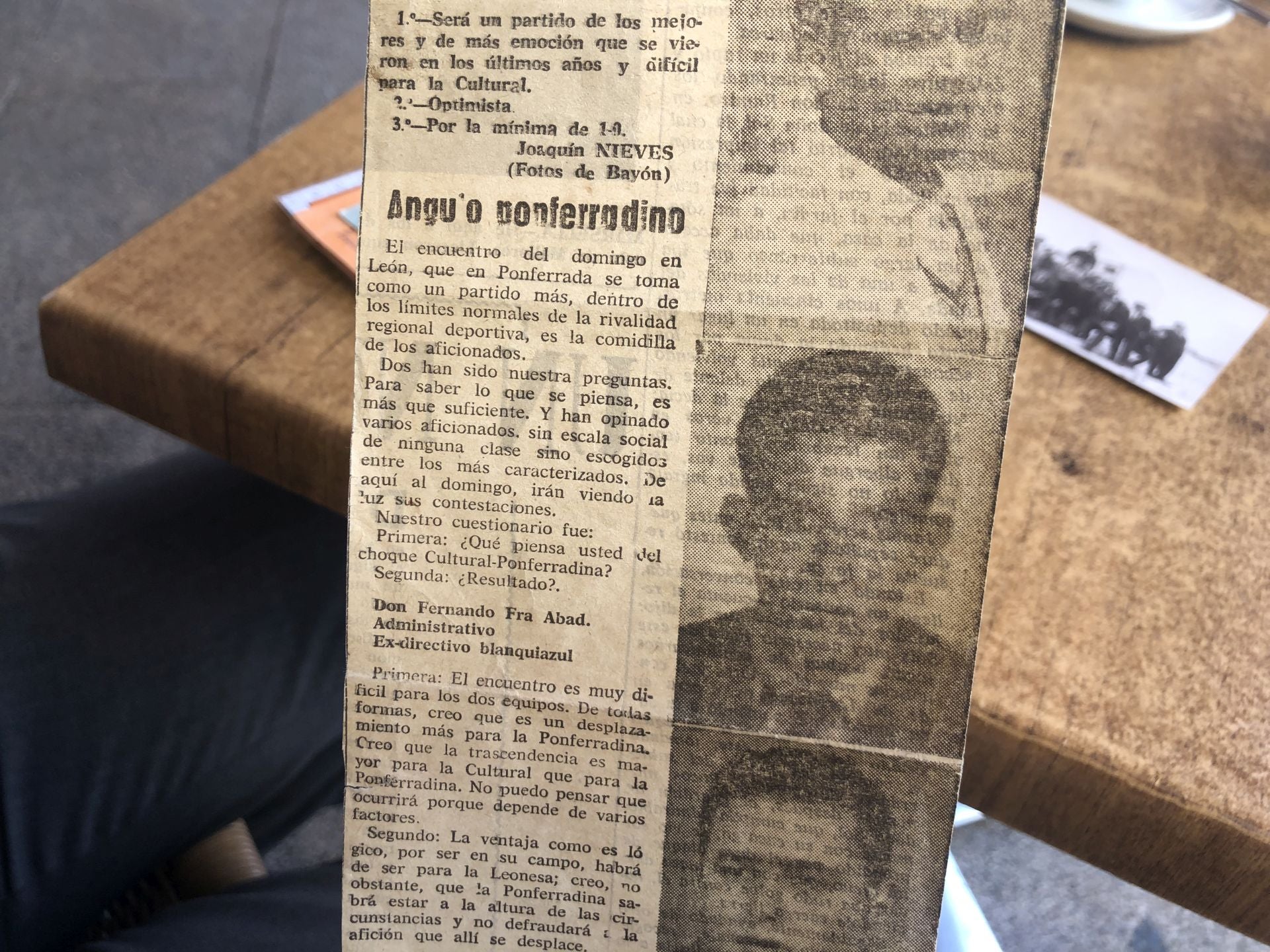 Recorte de prensa que guarda Frá sobre uno de los derbis de los dos primeros equipos de la provincia.