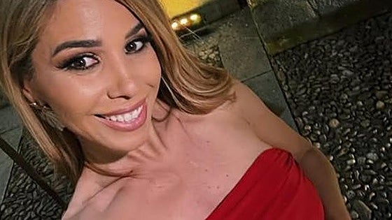 A una cantante de OT le llueven los piropos con un vestido de firma berciana