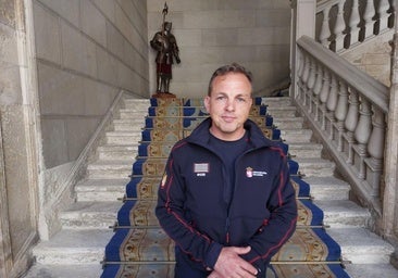 Julián Alcalá, el militar al frente de los bomberos leoneses: «Es un servicio con potencial»