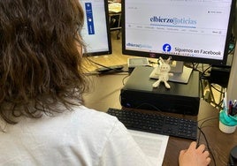 ¡Únete a nuestro equipo en Ponferrada! Elbierzonoticias busca becario para seguir creciendo